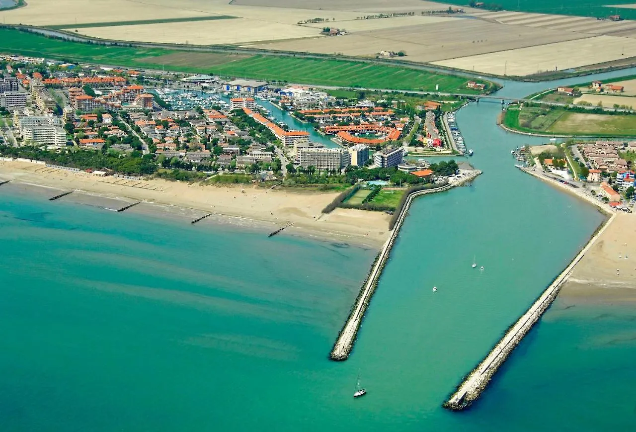 Cozy Flat With A Breathtaking Sea View Apartamento Porto Santa Margherita di Caorle Itália